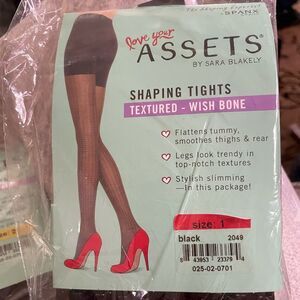 ASSETS by Sara‎ Blakely Black Textured Shaping Tights